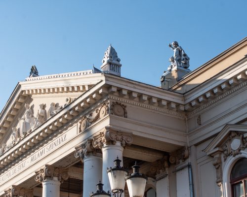 Орадеа, Театр