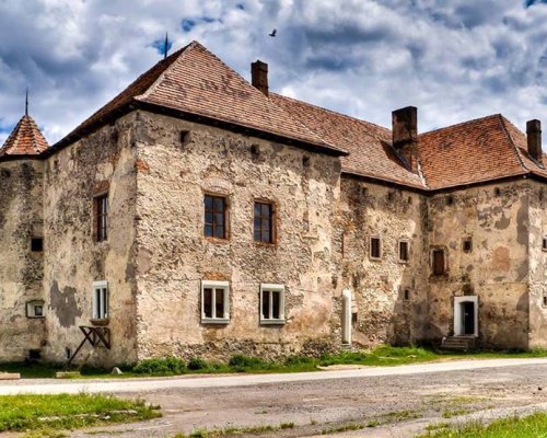 Чинадієвський Замок Сент-Міклош