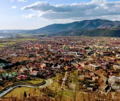 Вид з Хустського замку
